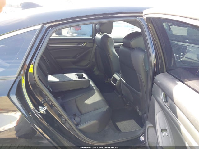 1HGCV1F36JA241659 Honda Accord Sport
