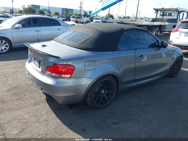 2011 BMW 135I WBAUN7C52BVM24916 Photo 3