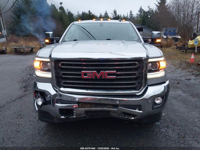1GT12TE82GF272331 GMC Sierra 2500hd Slt
