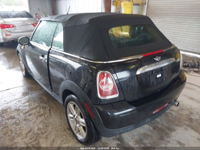 2013 MINI CONVERTIBLE WMWZN3C52DT265876 Photo 2