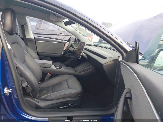 2024 TESLA MODEL 3 5YJ3E1EAXRF731412 Photo 4