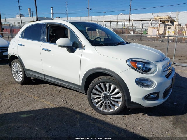 2016 FIAT 500X ZFBCFXDT0GP325348 Photo 0