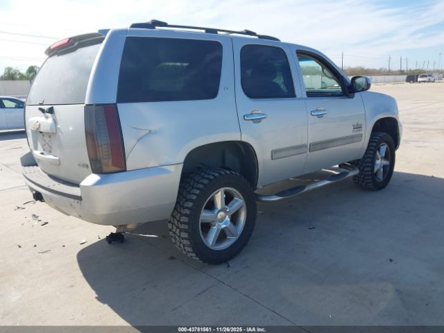 2011 CHEVROLET TAHOE 1GNSKBE05BR377338 Photo 3