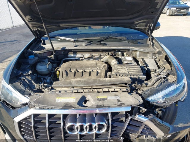 2020 AUDI Q3 WA1DECF36L1042929 Photo 9