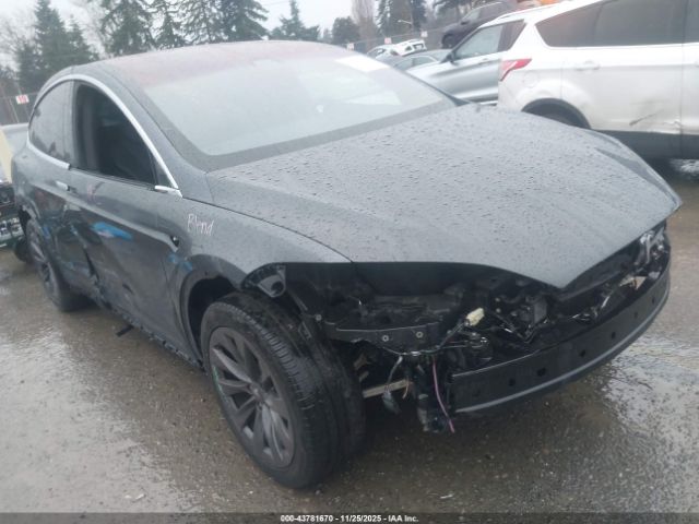 2018 TESLA MODEL X 5YJXCDE22JF100188