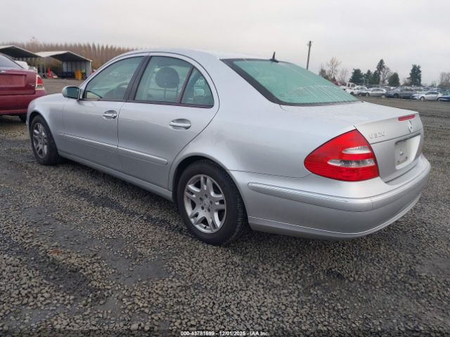 2003 MERCEDES-BENZ E 320 WDBUF65JX3A259273 Photo 2