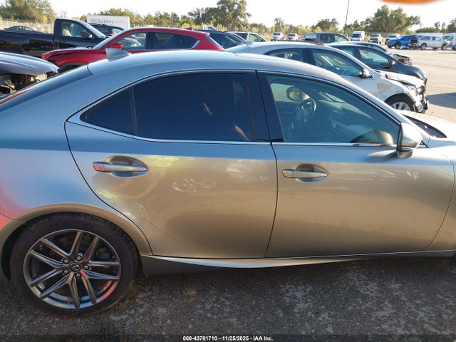 Lexus IS 300 2018 JTHBA1D22J5062302 Image 13