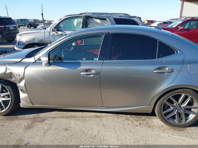 Lexus IS 300 2018 JTHBA1D22J5062302 Image 14