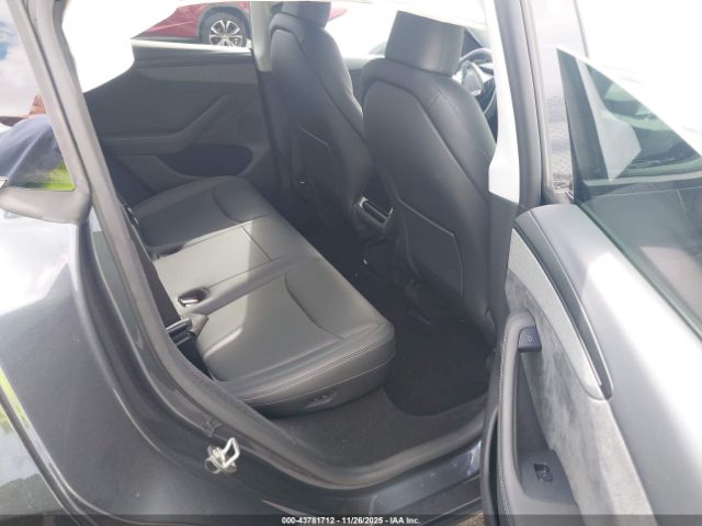 2026 TESLA MODEL Y 7SAYGDEE7TA393964 Photo 7