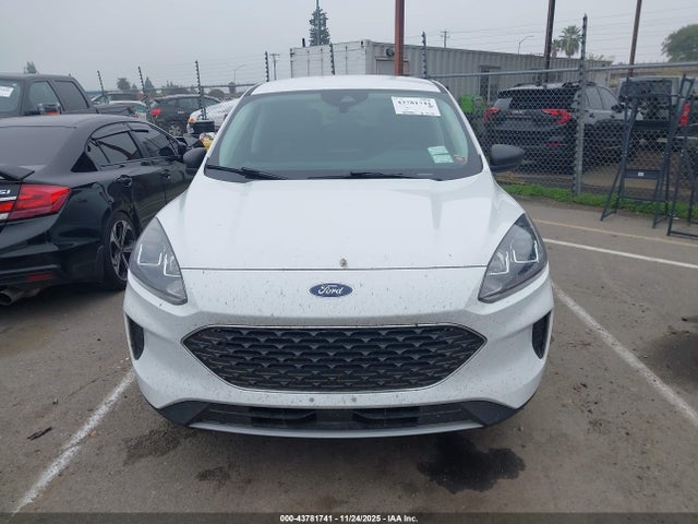 1FMCU9G6XNUB45946 Ford dragon di tc