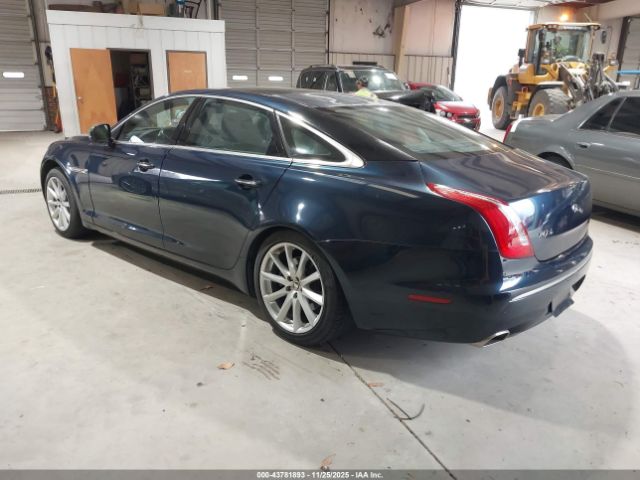 2011 JAGUAR XJ SAJWA2GB7BLV09743 Photo 2