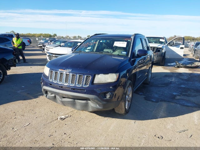 Продажа на аукционе авто 2016 Jeep Compass Latitude, vin: 1C4NJCEA6GD588690, номер лота: 43781901