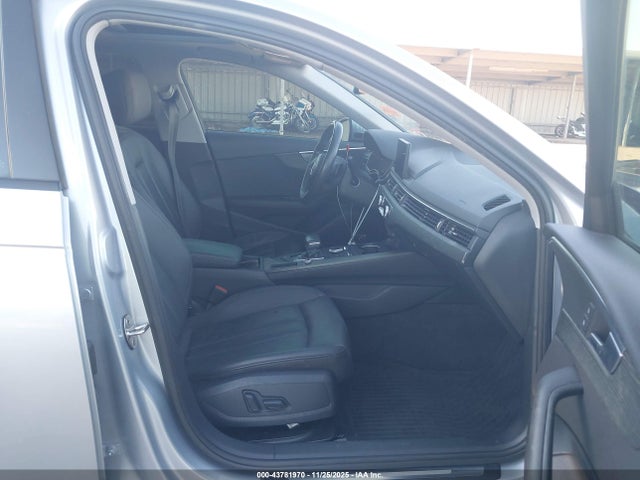 2019 AUDI A4 WAUGMAF45KA120552 Photo 4