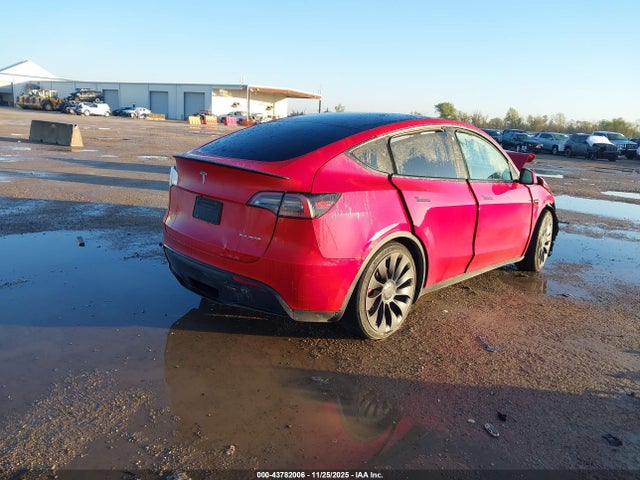 2023 TESLA MODEL Y 7SAYGDEF8PF703069 Photo 3