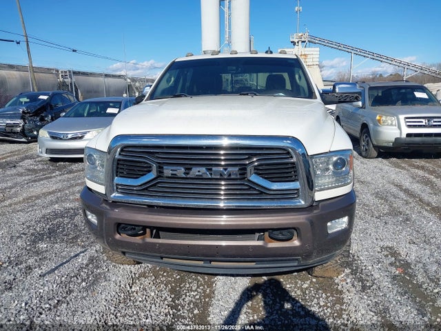 3C6UR5GL7JG121598 RAM 2500 Longhorn 4x4 6&#039;4 Box