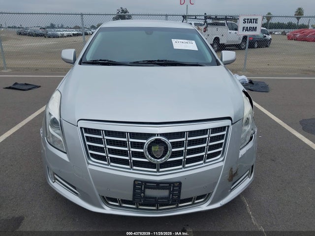 2G61M5S35E9223034 Cadillac lfx