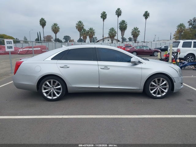 2G61M5S35E9223034 Cadillac lfx