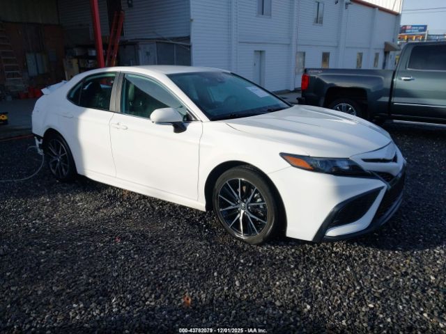 2022 TOYOTA CAMRY 4T1G11AK8NU689847