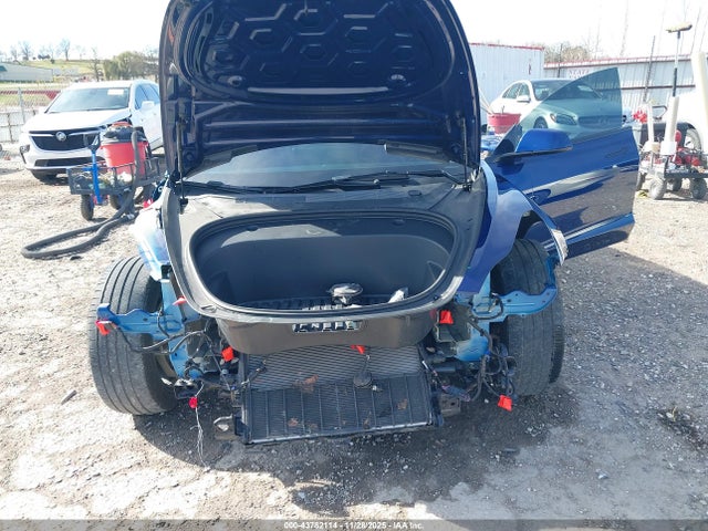 2023 TESLA MODEL 3 5YJ3E1EB9PF633557 Photo 9