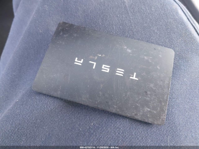 2023 TESLA MODEL 3 5YJ3E1EB9PF633557 Photo 10