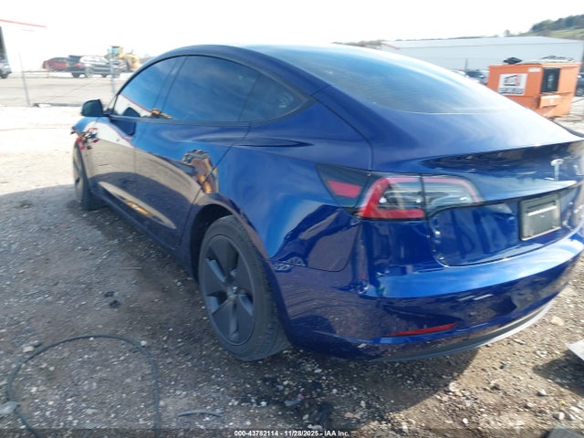 2023 TESLA MODEL 3 5YJ3E1EB9PF633557 Photo 2