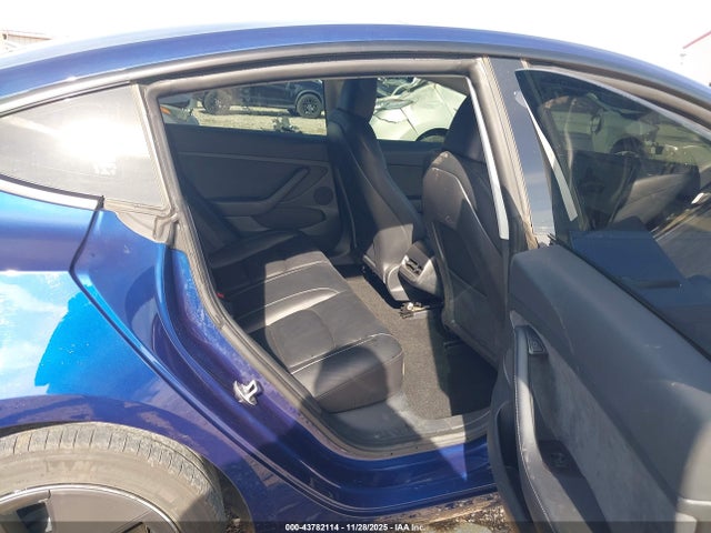 2023 TESLA MODEL 3 5YJ3E1EB9PF633557 Photo 7