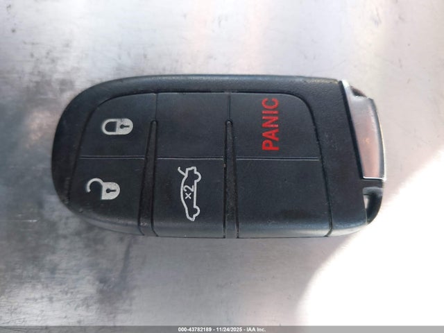 Продаж на аукціоні авто 2015 Chrysler 200 Lx, vin: 1C3CCCFB5FN624357, номер лоту: 43782189