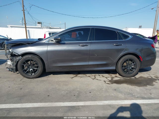 Продаж на аукціоні авто 2015 Chrysler 200 Lx, vin: 1C3CCCFB5FN624357, номер лоту: 43782189