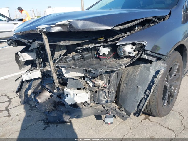 Продаж на аукціоні авто 2015 Chrysler 200 Lx, vin: 1C3CCCFB5FN624357, номер лоту: 43782189