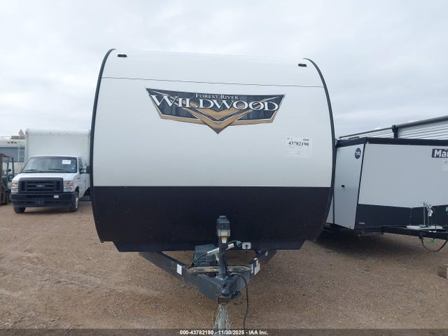 4X4TWDM26M8808420 Forest River Wildwood 36vbds