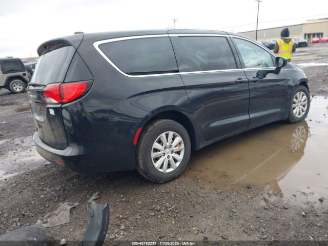 2021 CHRYSLER VOYAGER 2C4RC1AG0MR507301 Photo 3