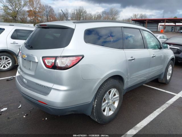 2014 CHEVROLET TRAVERSE 1GNKRHKD2EJ121683 Photo 3