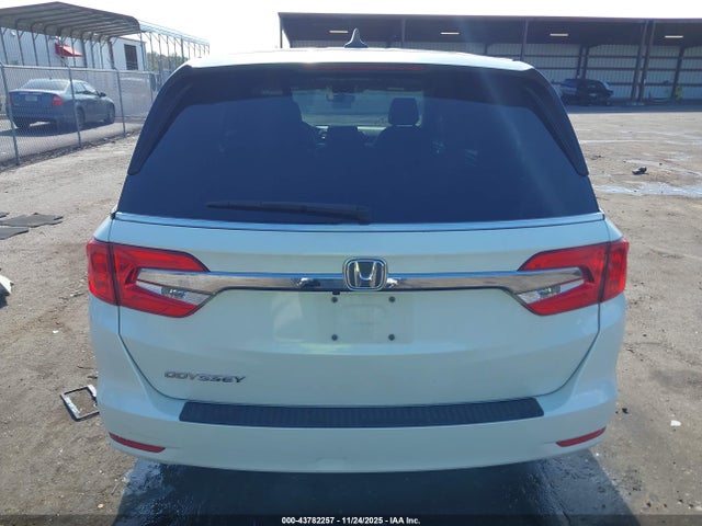 Продажа на аукционе авто 2018 Honda Odyssey Ex-l, vin: 5FNRL6H78JB055916, номер лота: 43782257