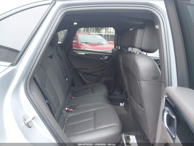 2023 PORSCHE MACAN WP1AA2A58PLB07022 Photo 7