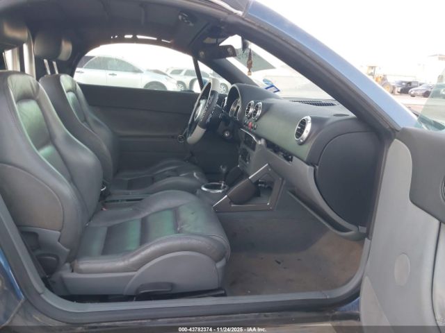 2004 AUDI TT TRUTC28N741002298 Photo 4