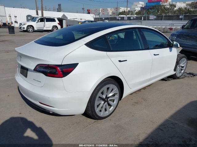 2022 TESLA MODEL 3 5YJ3E1EB5NF145591 Photo 3
