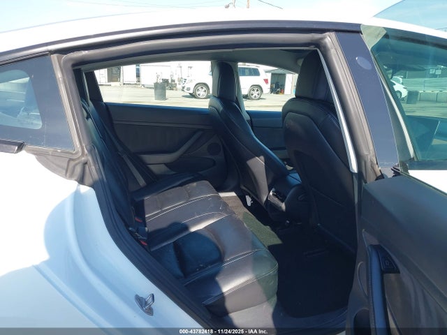 2022 TESLA MODEL 3 5YJ3E1EB5NF145591 Photo 7
