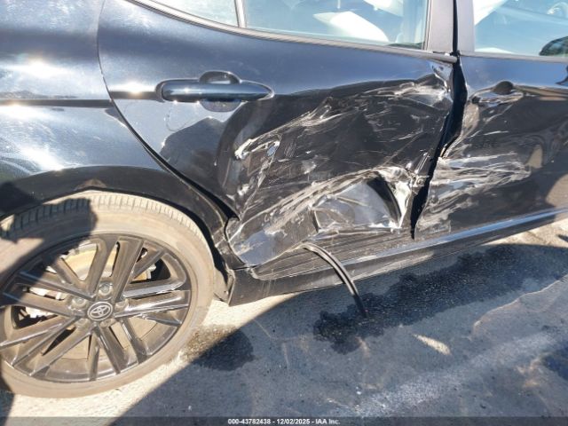 2025 TOYOTA CAMRY 4T1DAACK4SU127018 Photo 5