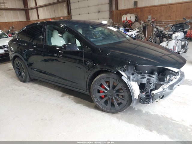 2024 TESLA MODEL X 7SAXCBE66RF460974 Photo 0