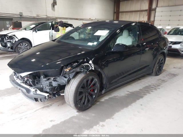 2024 TESLA MODEL X 7SAXCBE66RF460974 Photo 1
