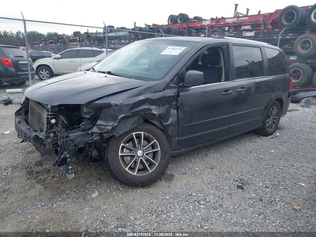 2C4RDGCG0HR749881 Dodge Grand Caravan Sxt