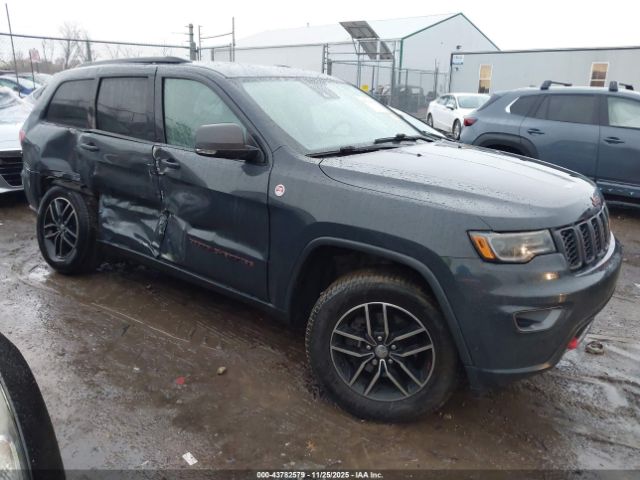 2018 JEEP GRAND CHEROKEE 1C4RJFLG0JC135642