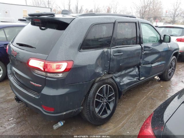 2018 JEEP GRAND CHEROKEE 1C4RJFLG0JC135642 Photo 3