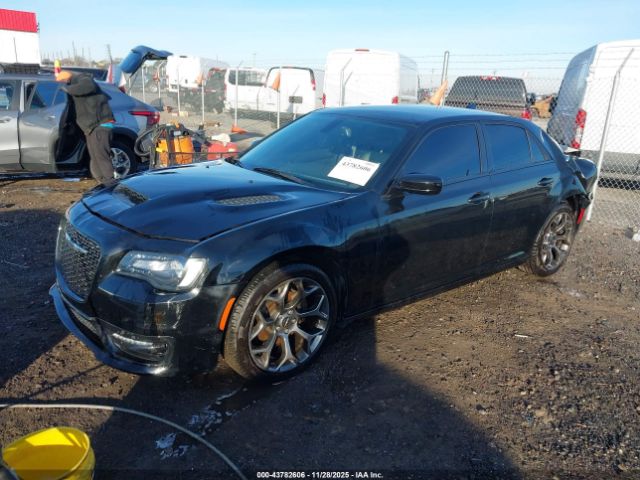 2015 CHRYSLER 300 2C3CCABG6FH903878 Photo 1