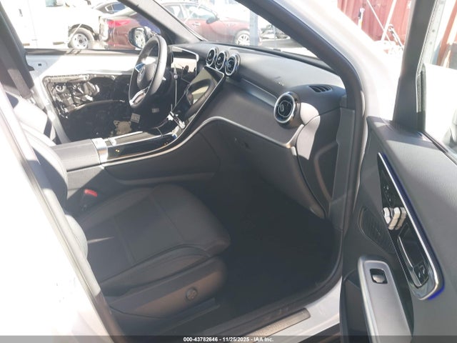 W1NKM4GB8SF381407 Mercedes-Benz Glc 300 Suv
