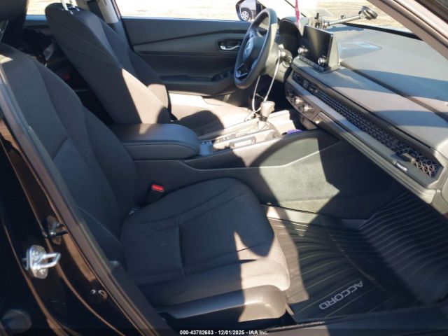 2024 HONDA ACCORD 1HGCY1F27RA018671 Photo 4