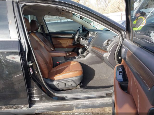 2018 SUBARU OUTBACK 4S4BSATC3J3237172 Photo 4