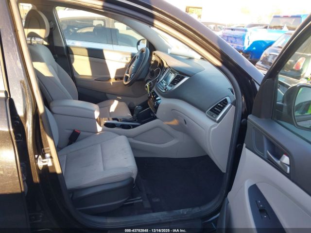 2017 HYUNDAI TUCSON KM8J33A43HU533149 Photo 4