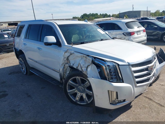 2016 CADILLAC ESCALADE 1GYS4BKJ0GR178635 Photo 0