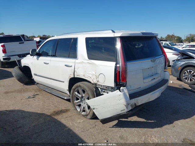 2016 CADILLAC ESCALADE 1GYS4BKJ0GR178635 Photo 2